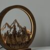 Lampa drewniana 3D z motywem górskim - obrazek 5